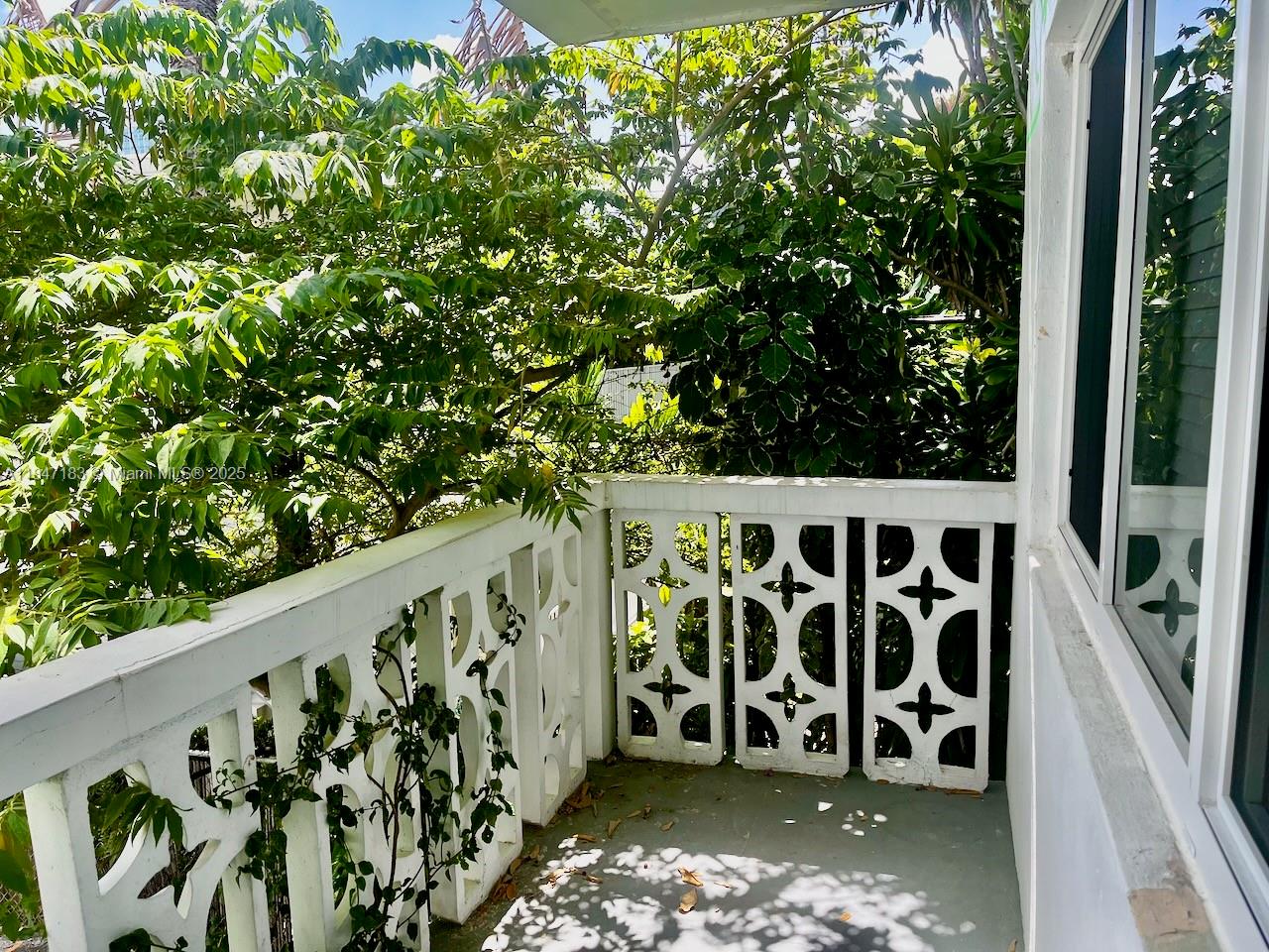 Property photo # 9