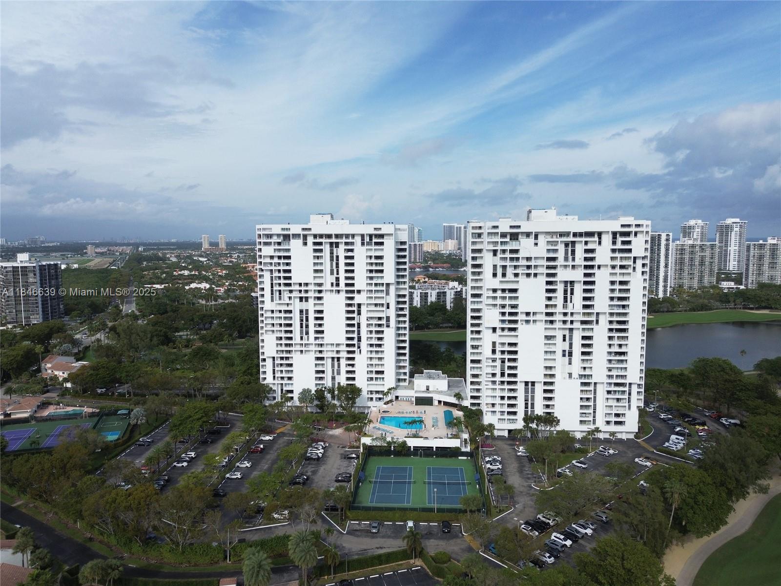 20225 34th Ct Unit 517, Aventura, Florida 33180