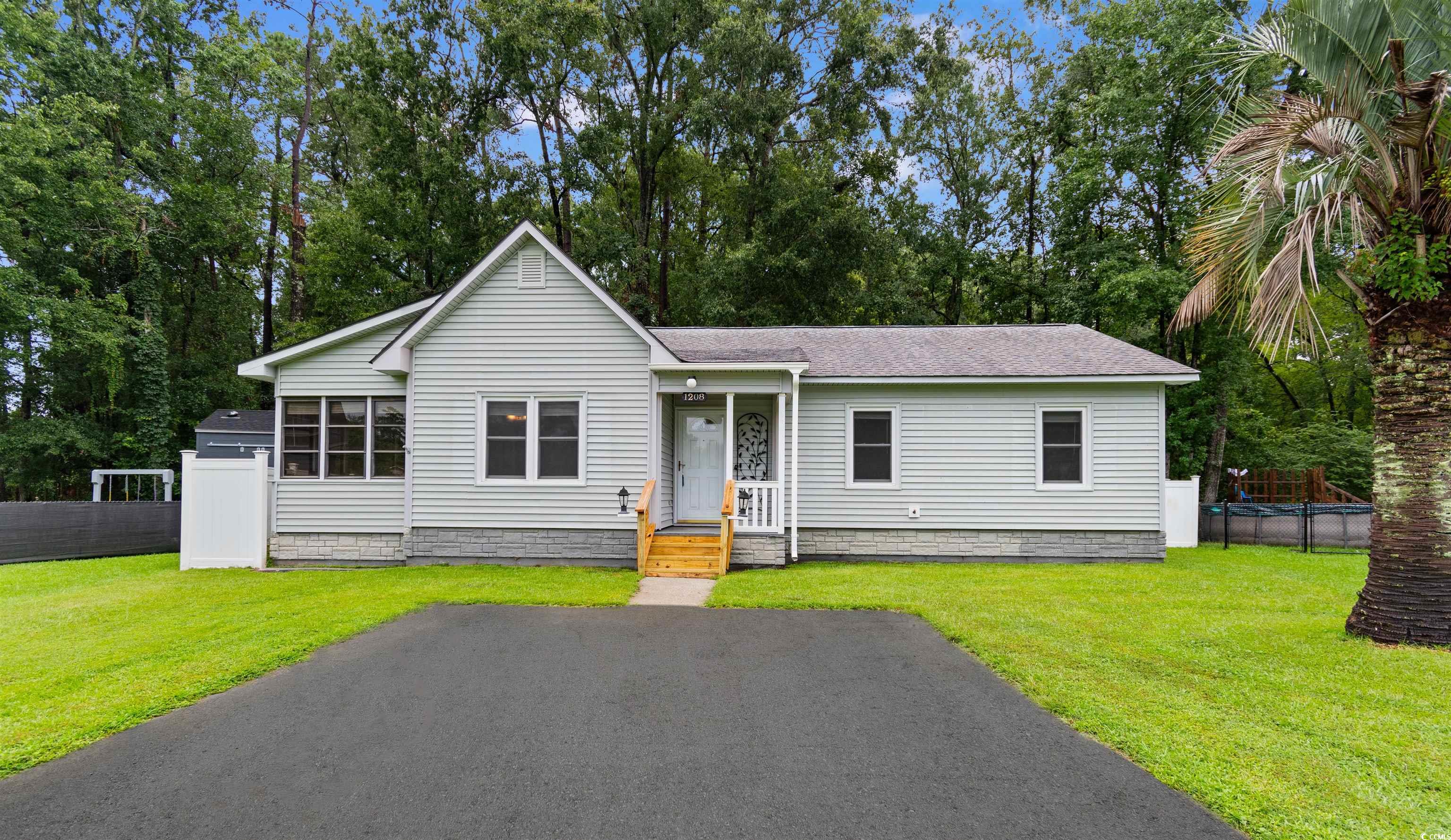 1208 Mackie Circle Myrtle Beach, SC 29579