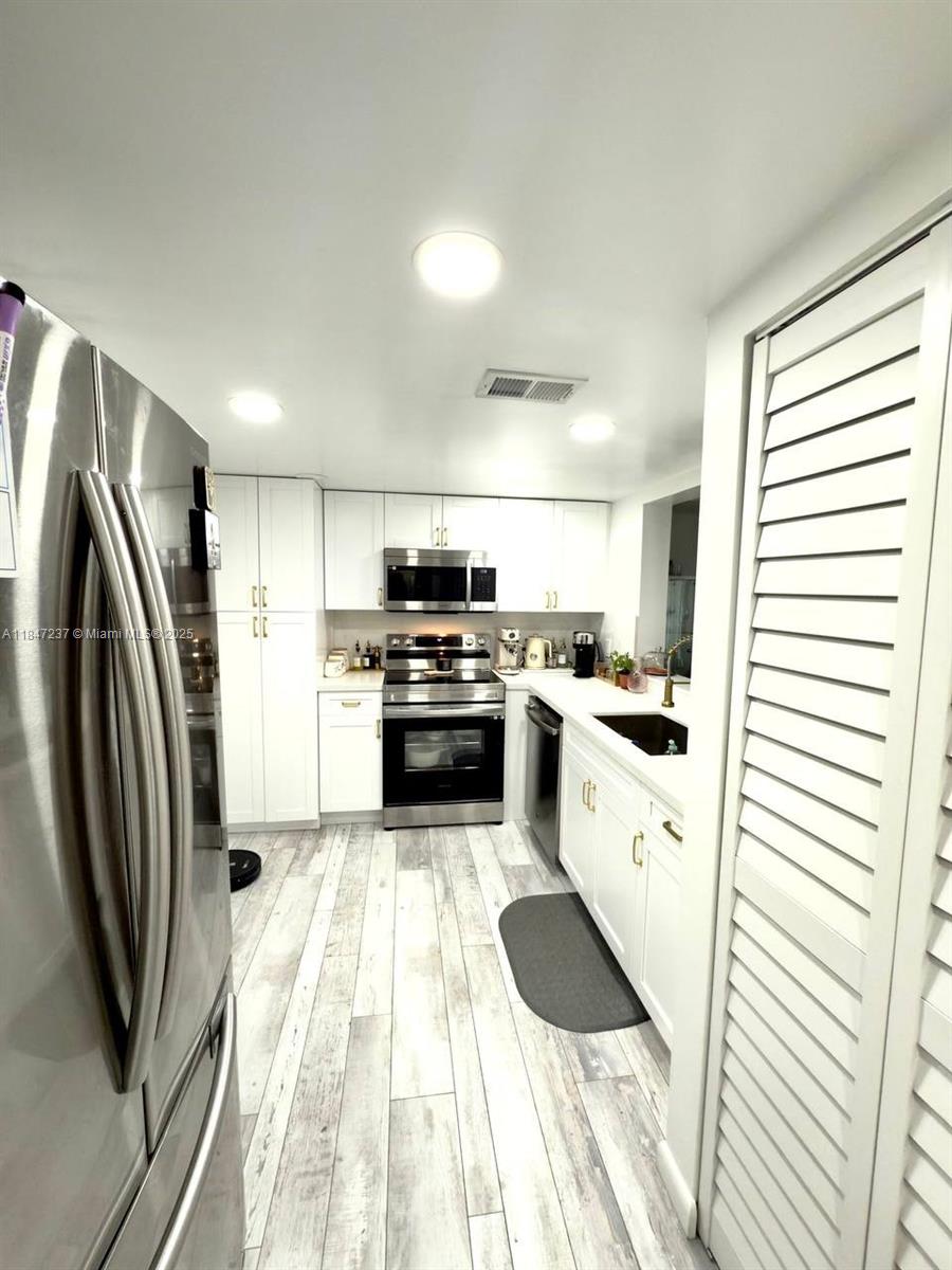 Property photo # 2