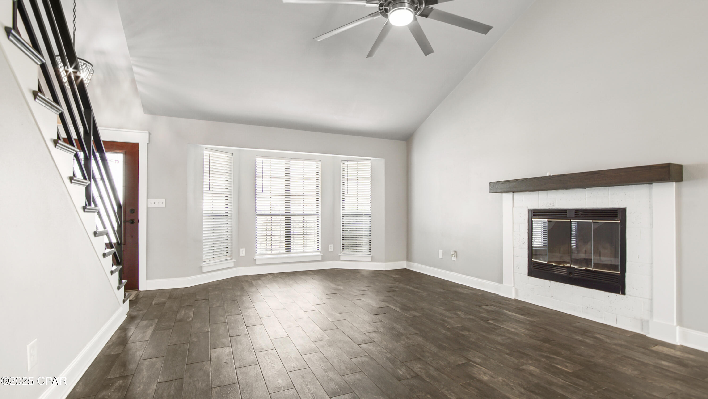Image 9 For 2400 Jason Drive