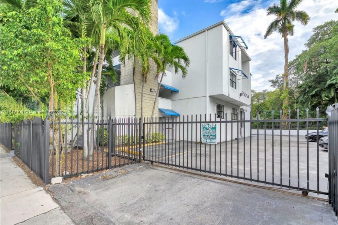 Property photo # 3