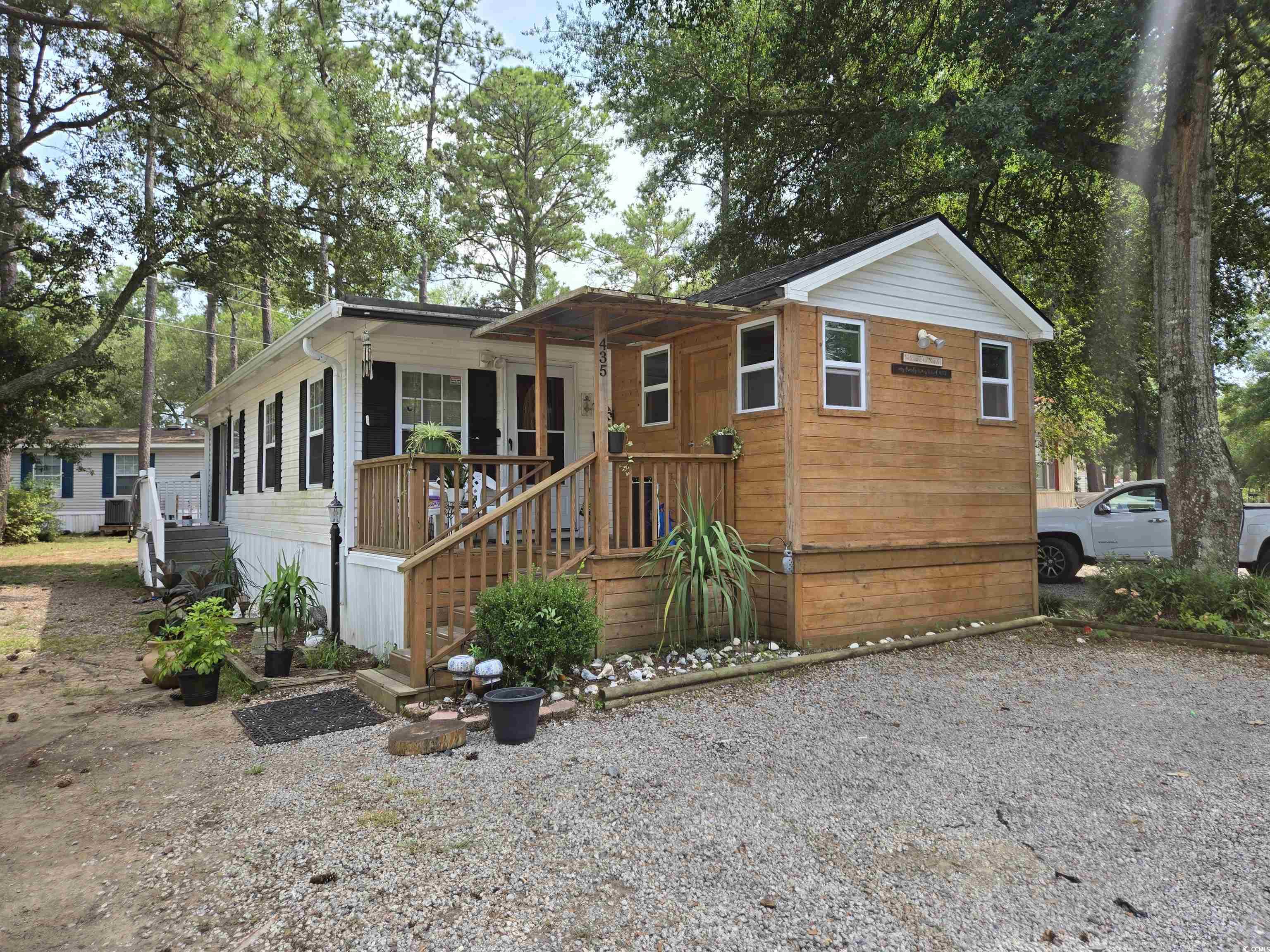 435 East Bank Dr. Garden City, SC 29576