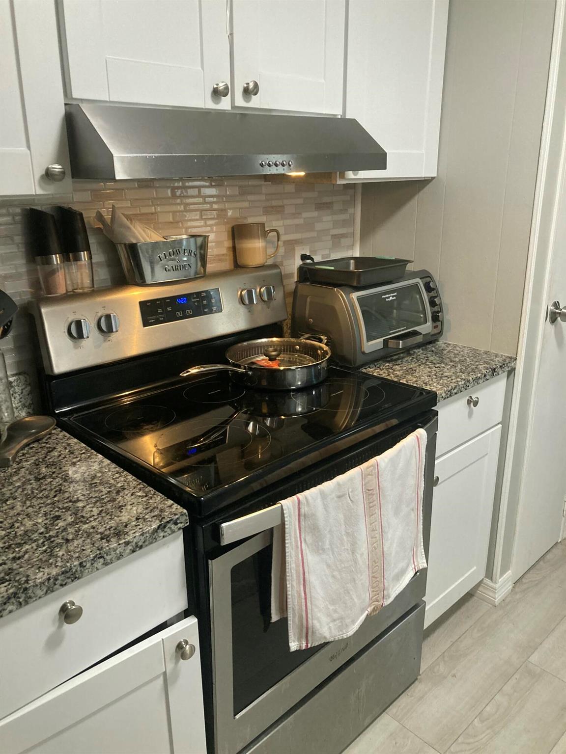 Image to showcase the property located at 2555 Pga Boulevard 175