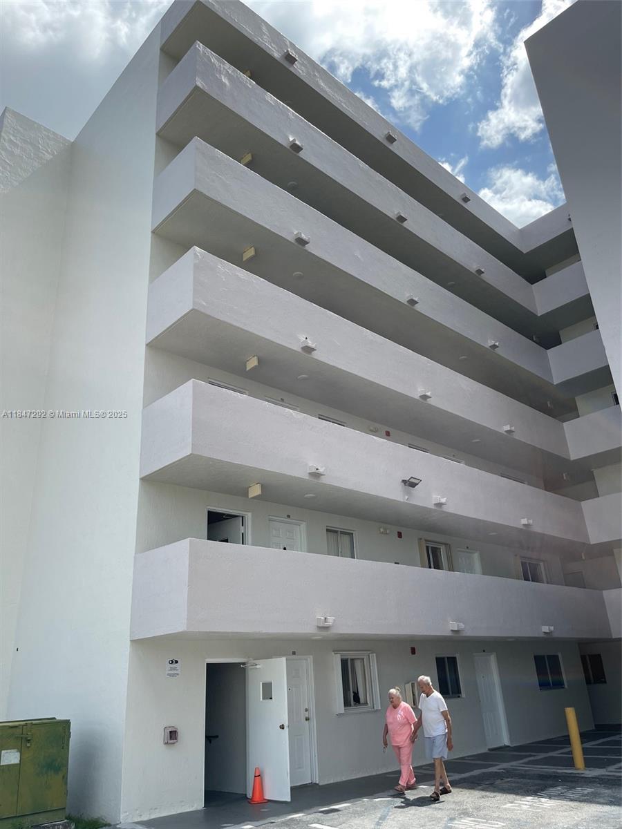 Property photo # 9
