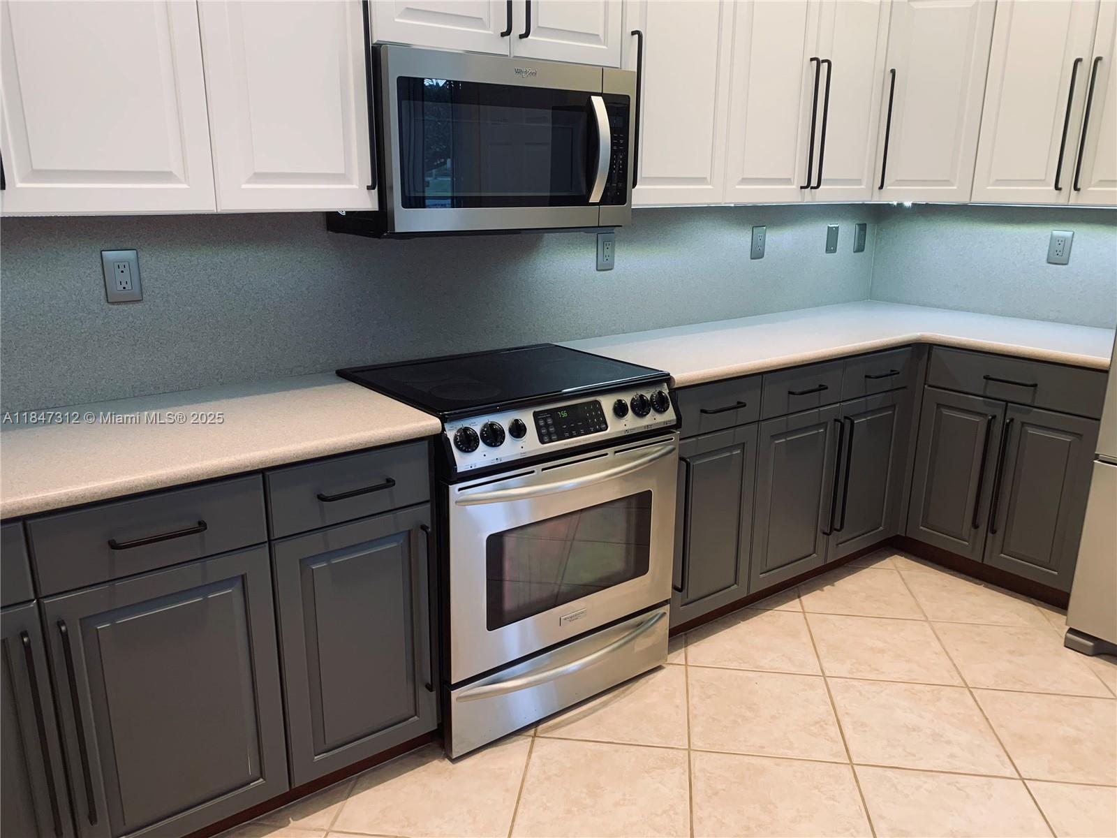 Property photo # 6