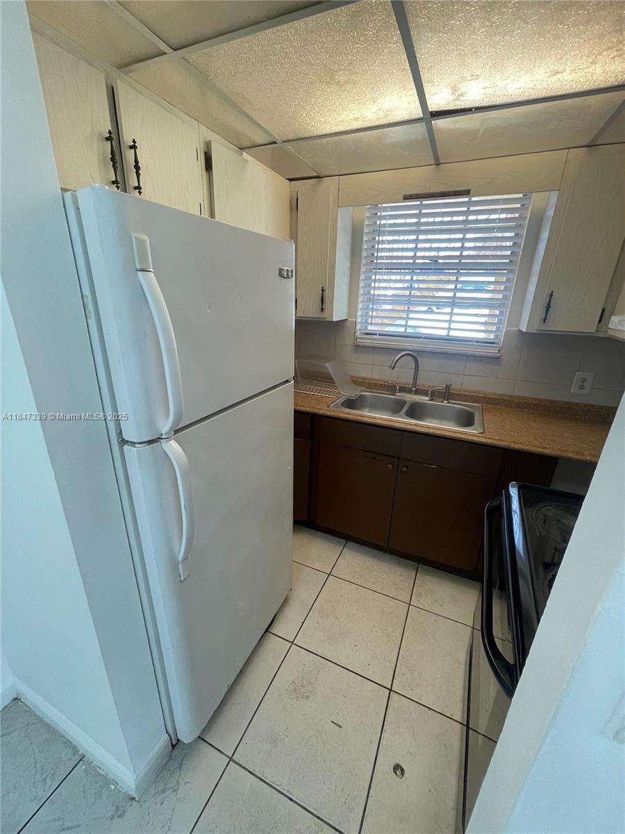 Property photo # 7