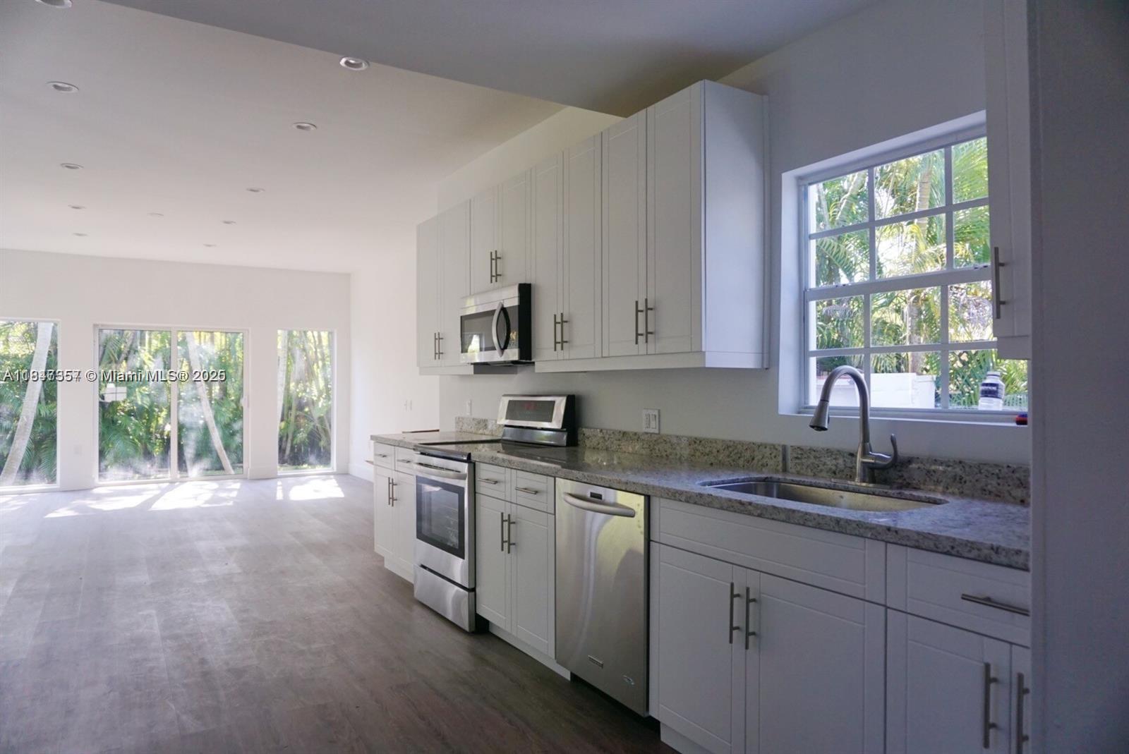 Property photo # 2