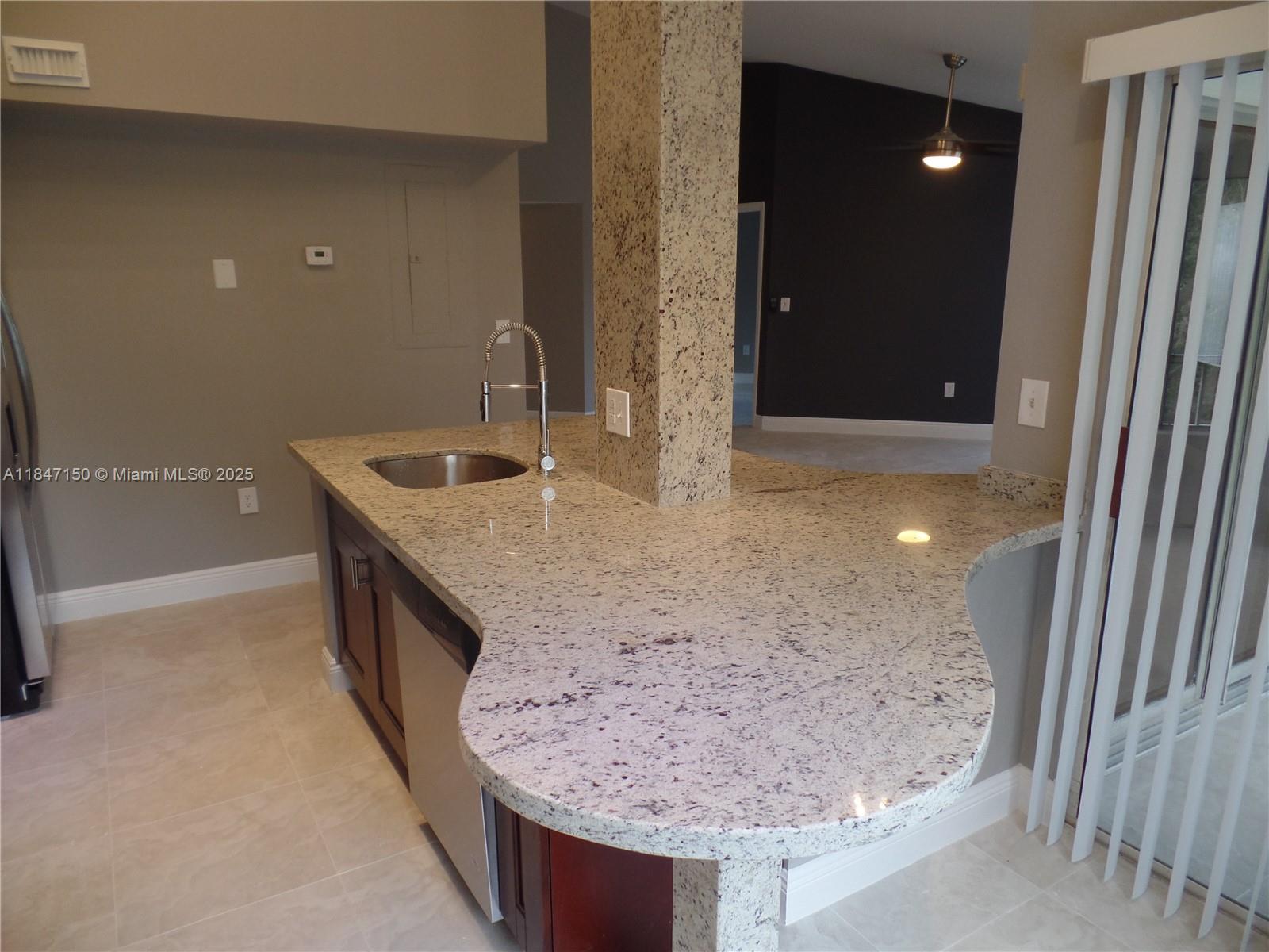 Property photo # 2