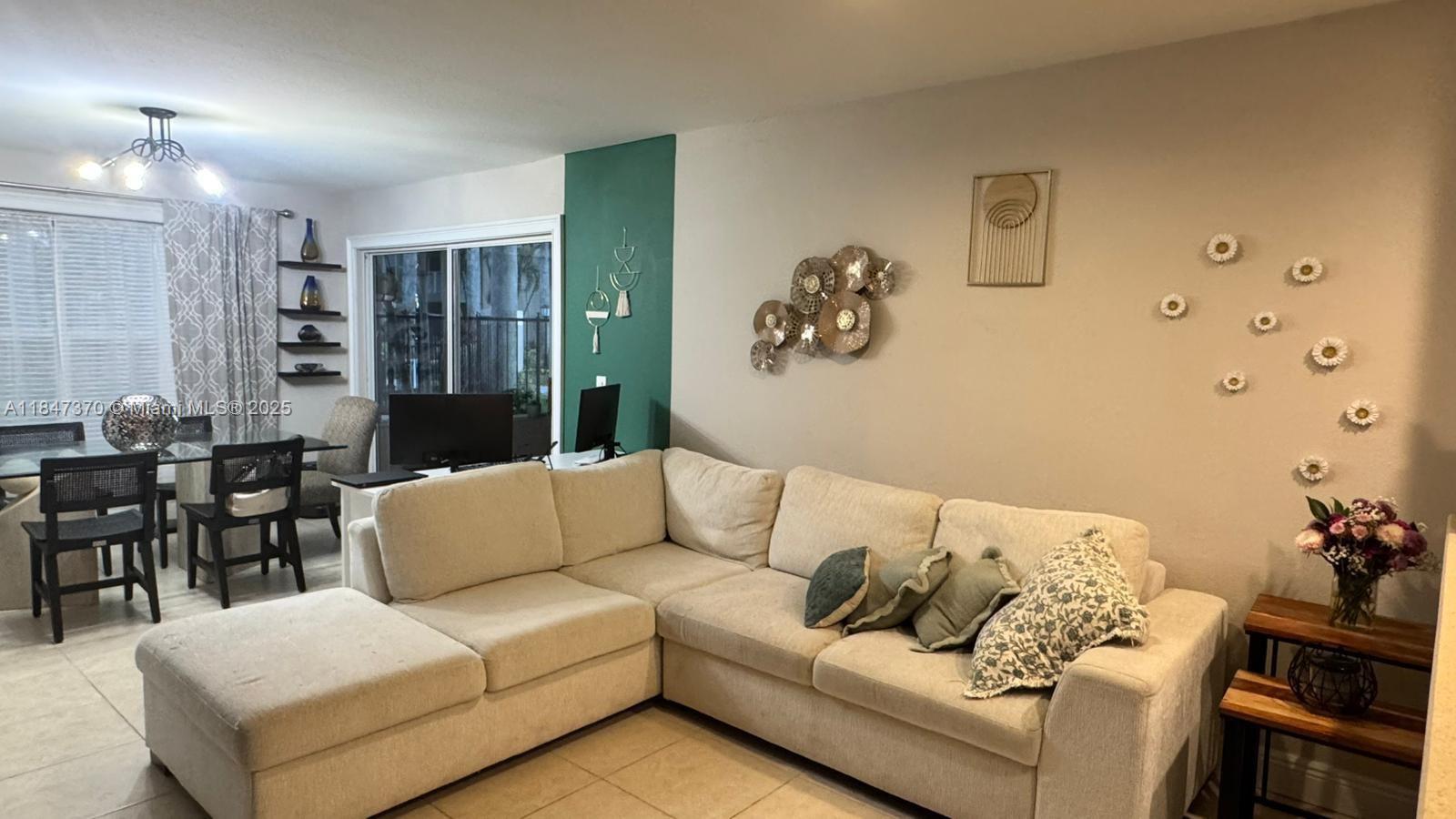 Property photo # 8