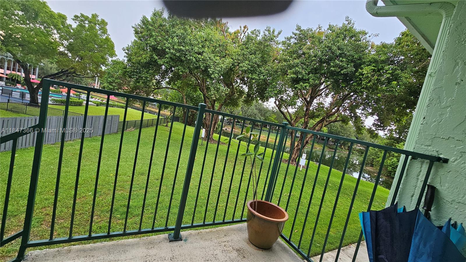 4092 NW 87th Ave 4092