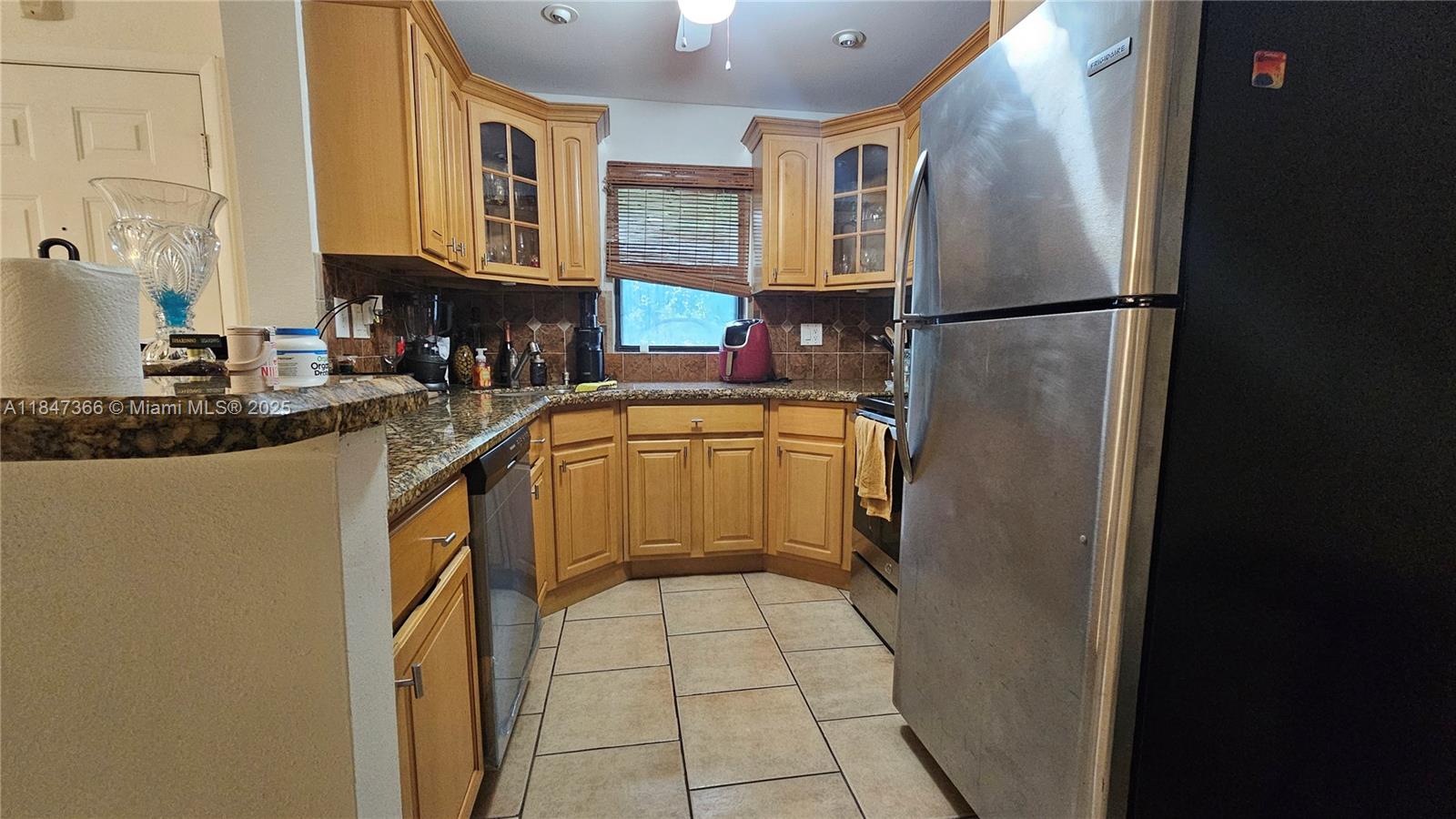 4092 NW 87th Ave 4092