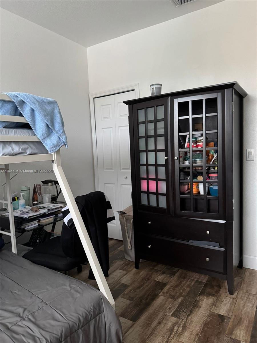Property photo # 8