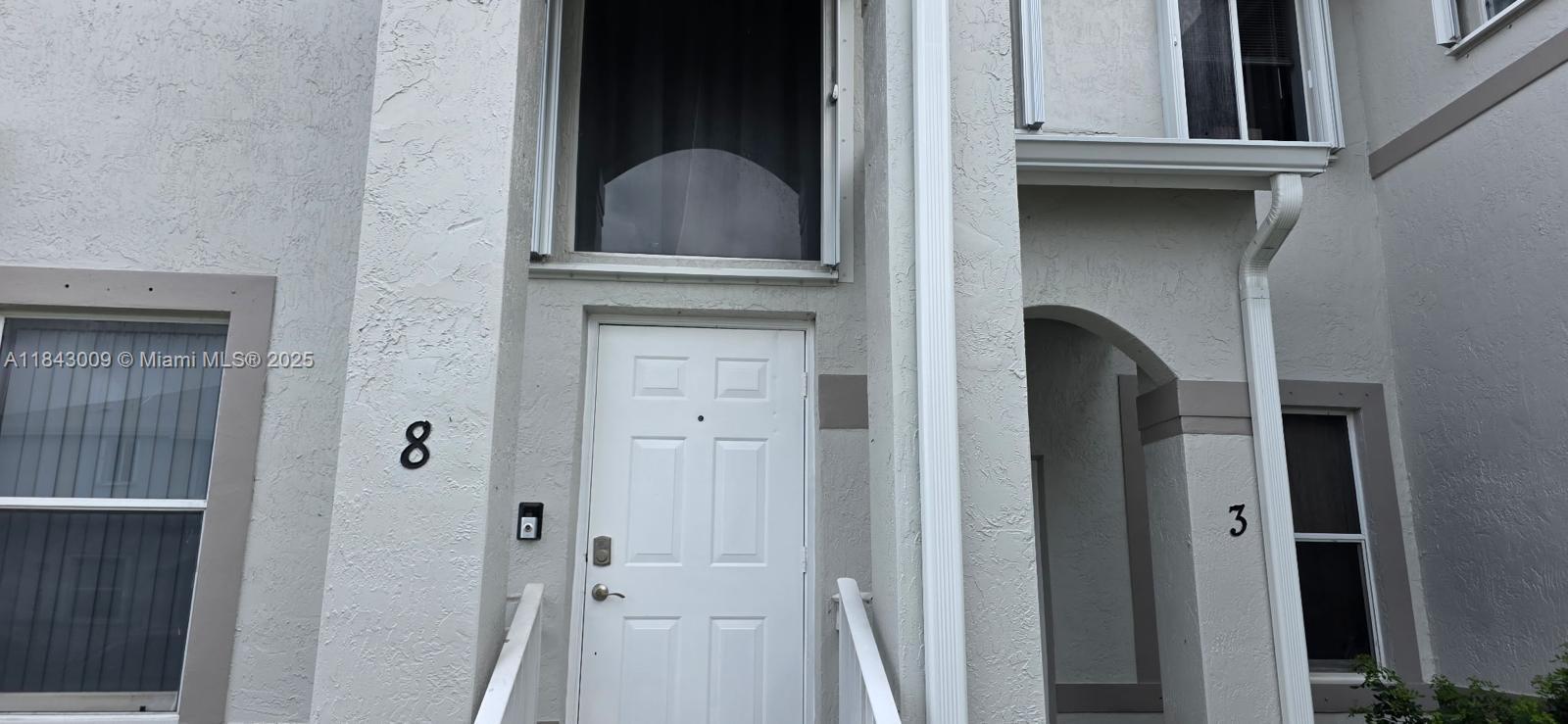 Property photo # 0