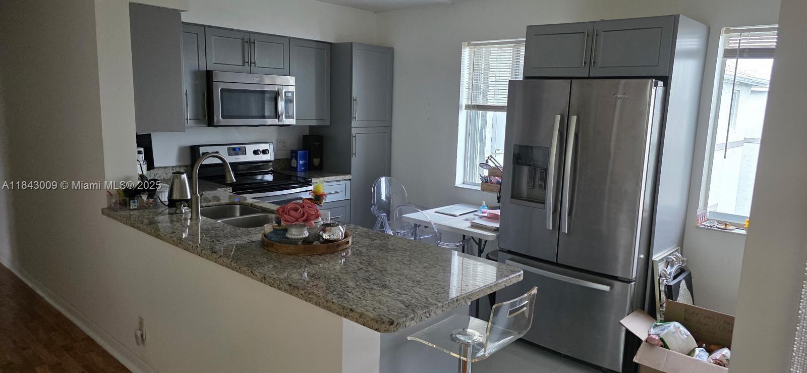 Property photo # 6