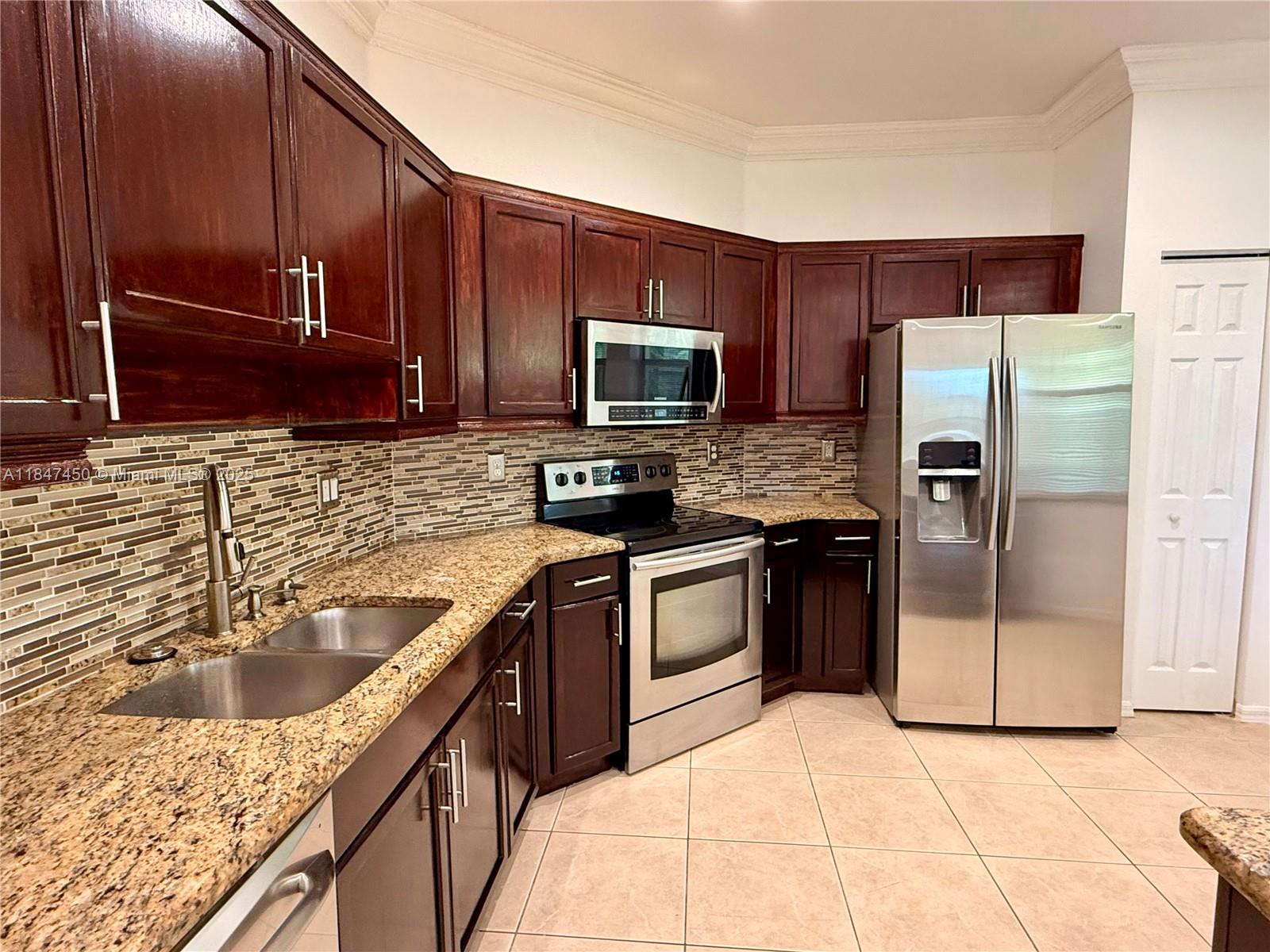 Property photo # 7