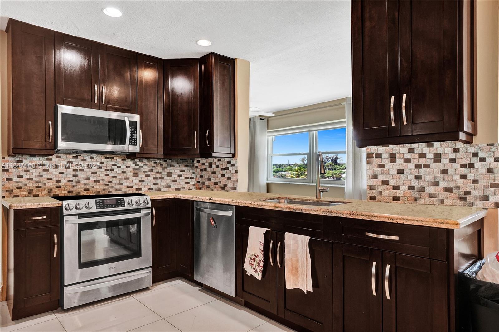 Property photo # 5