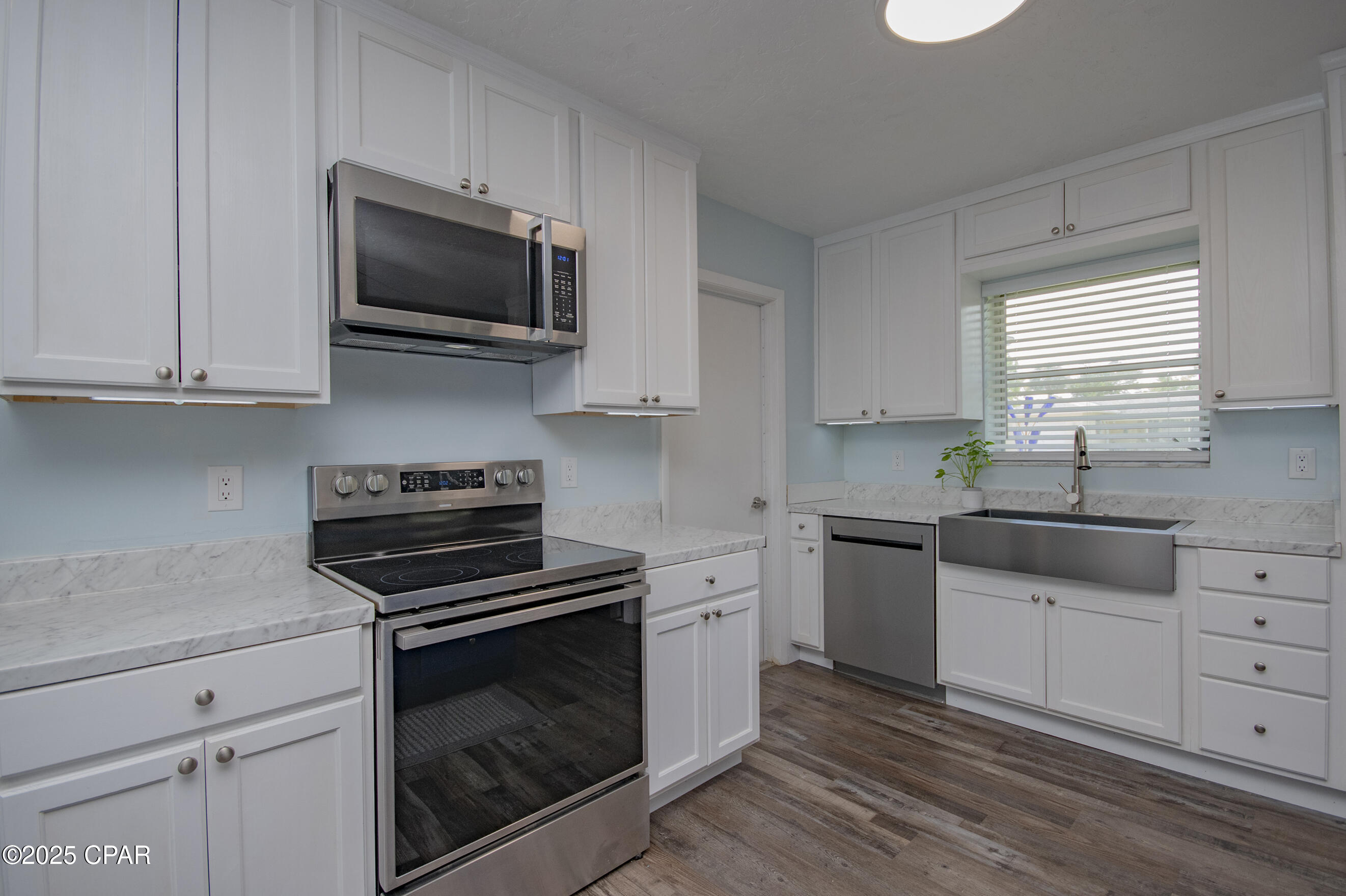 Image 10 For 2094 Morven Street