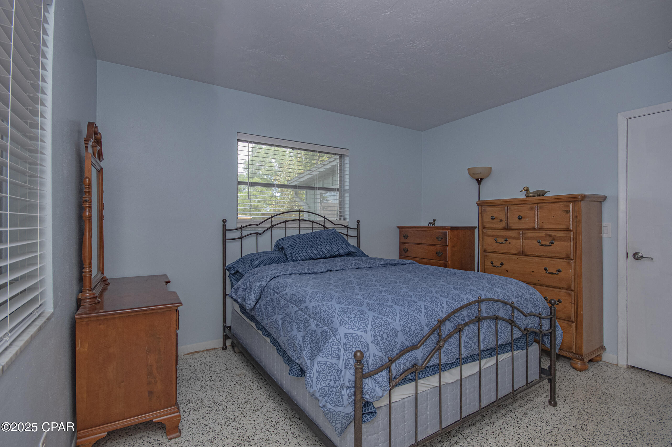 Image 32 For 2094 Morven Street