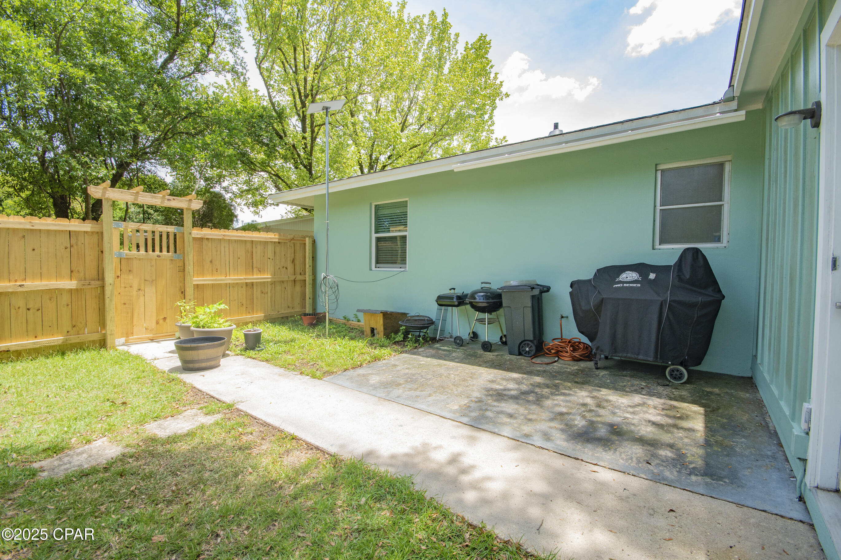 Image 50 For 2094 Morven Street