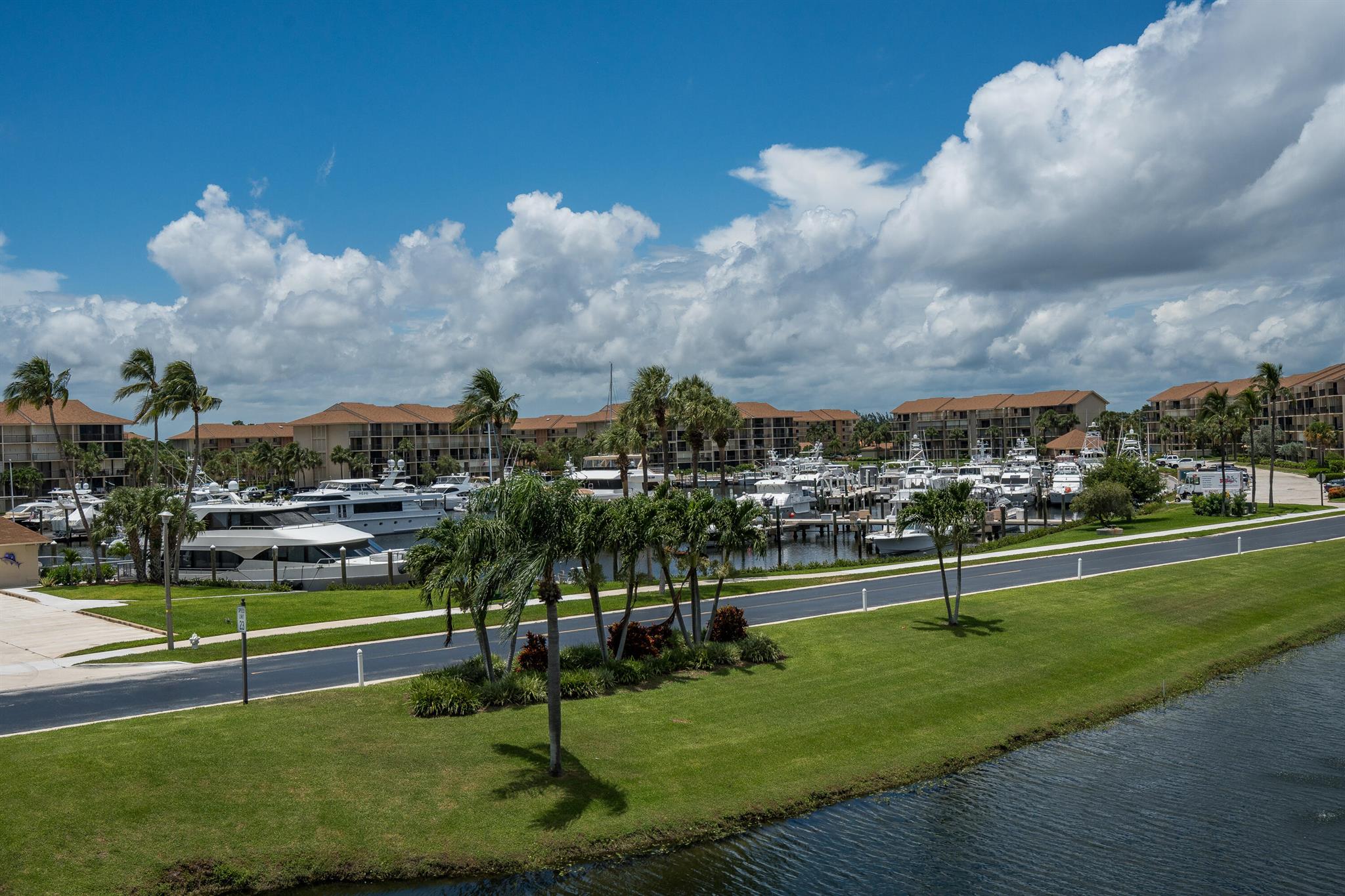 Showcase Image of listing 901 Seafarer Circle 306