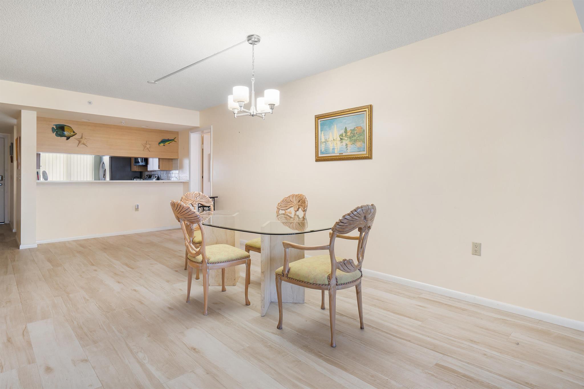 Image to showcase the property located at 901 Seafarer Circle 306