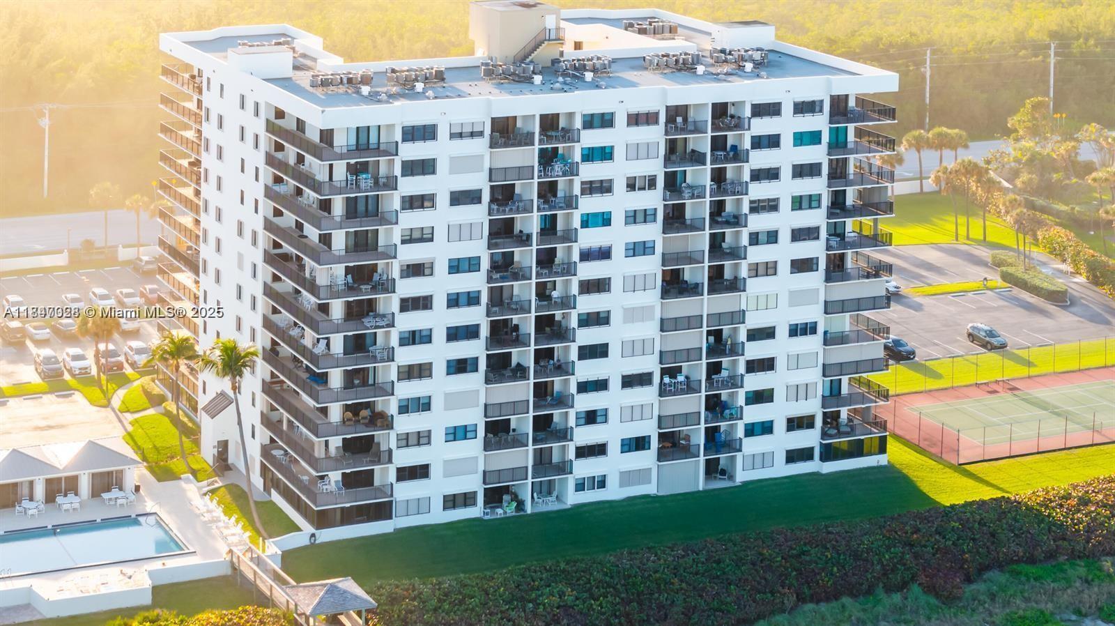 Sea Winds Condominium