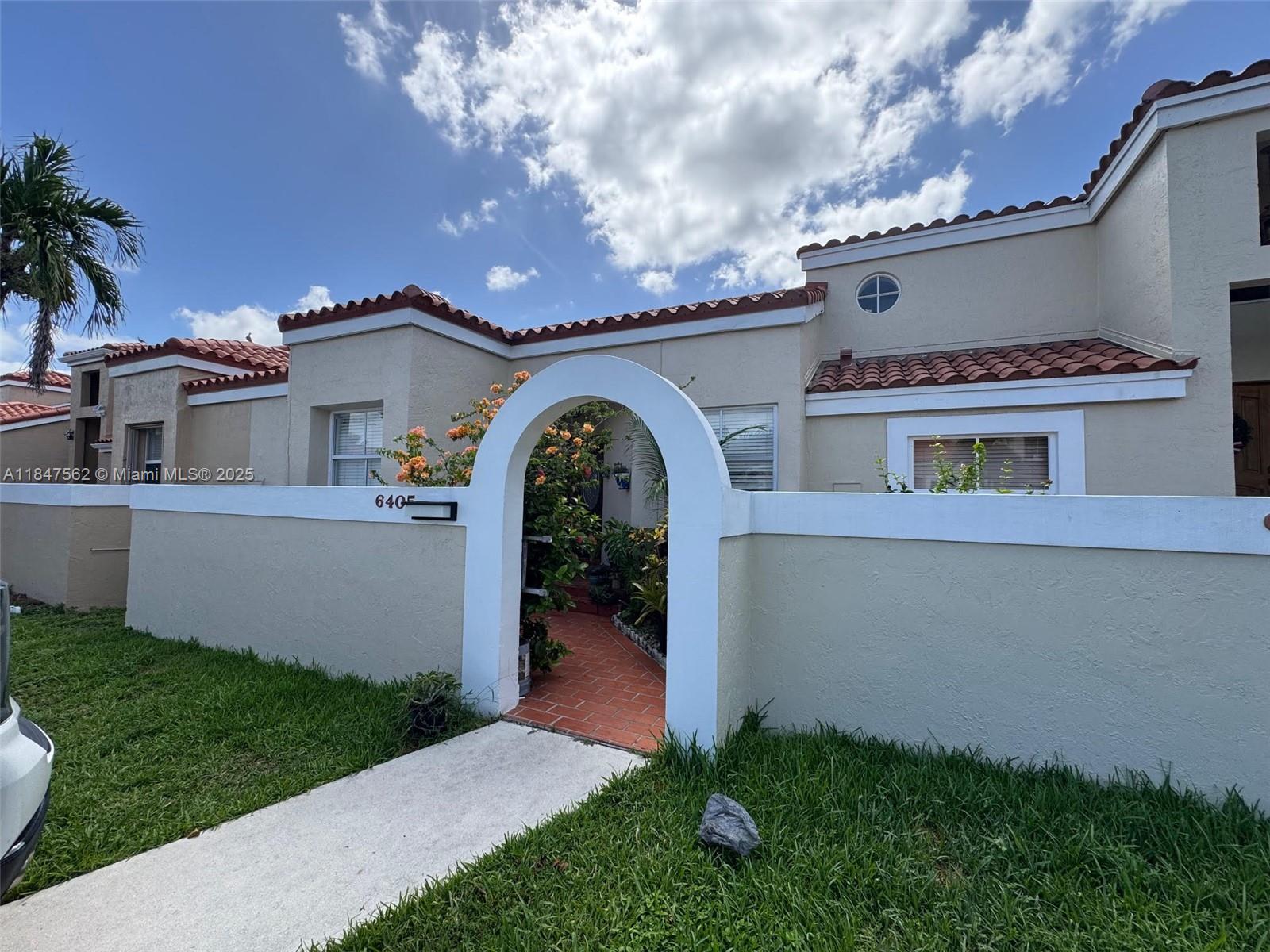 Property photo # 6