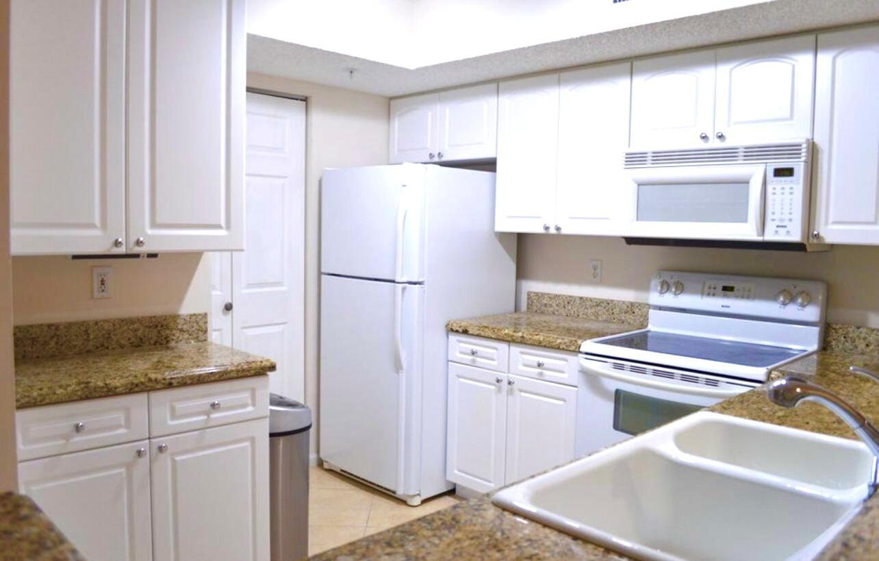 Image to showcase the property located at 254 Village Boulevard 4106