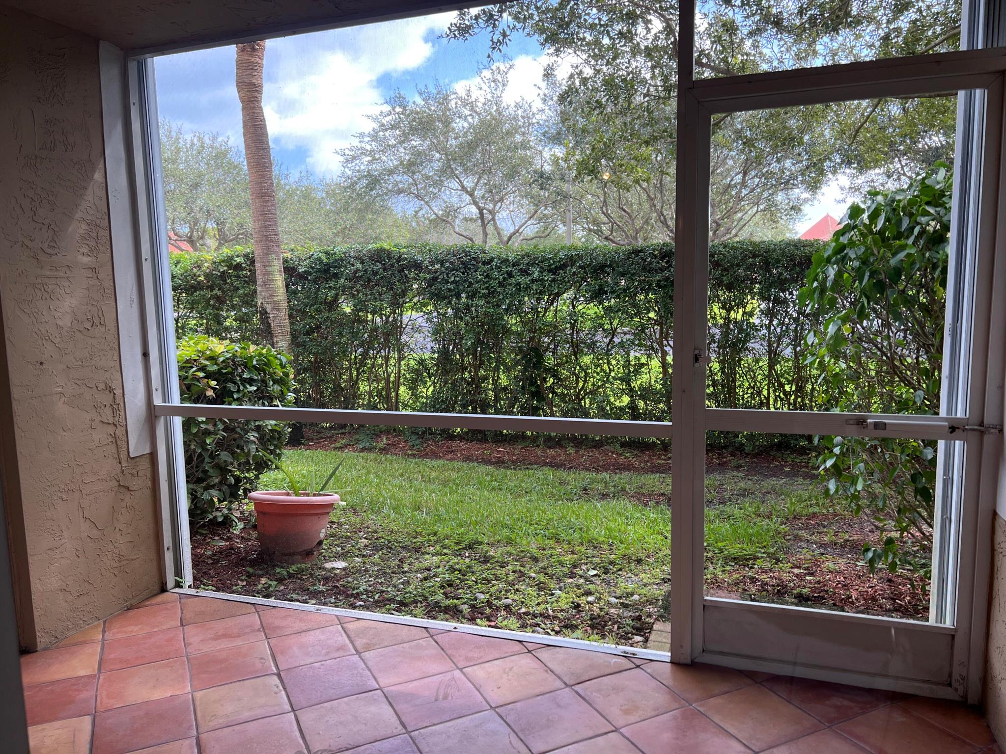 Image to showcase the property located at 254 Village Boulevard 4106