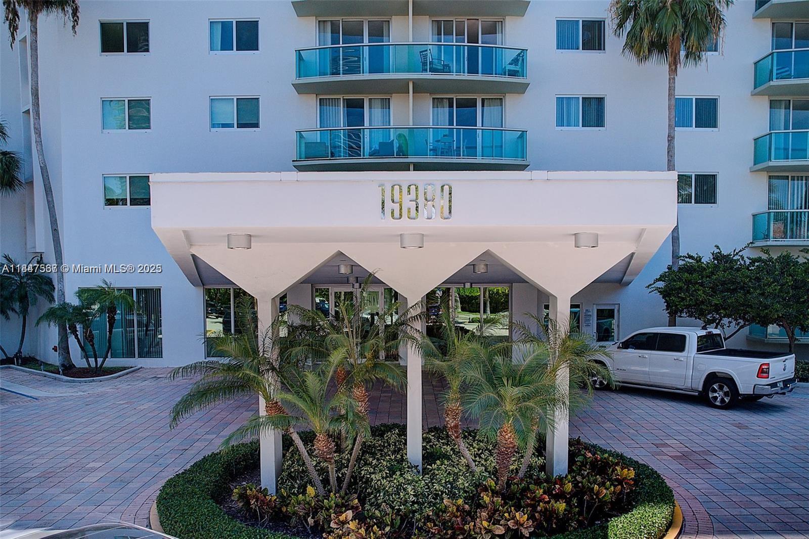 19380 Collins Ave Unit 802, Sunny Isles Beach, Florida 33160