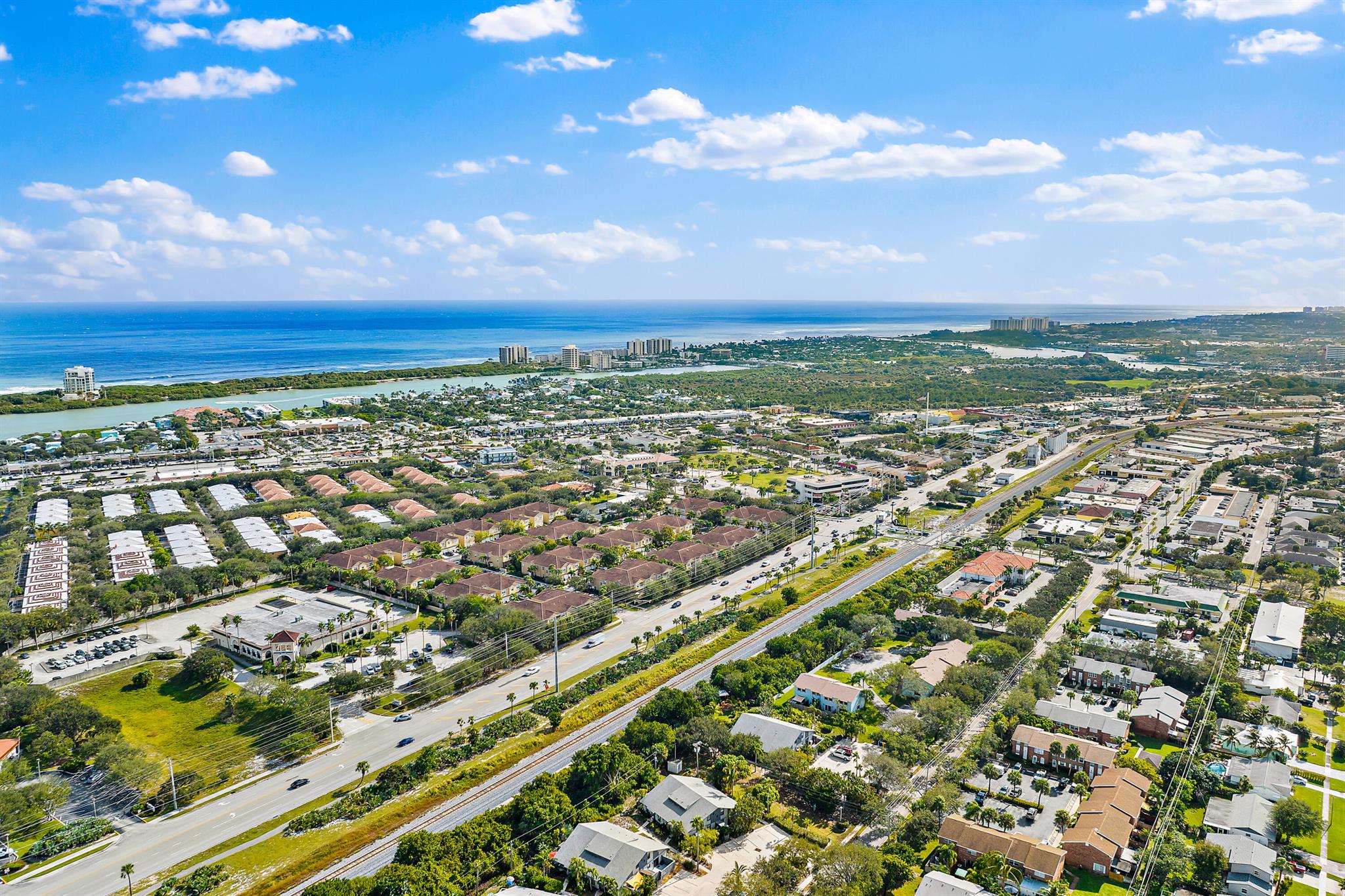 Image to showcase the property located at 106 Lighthouse Circle G