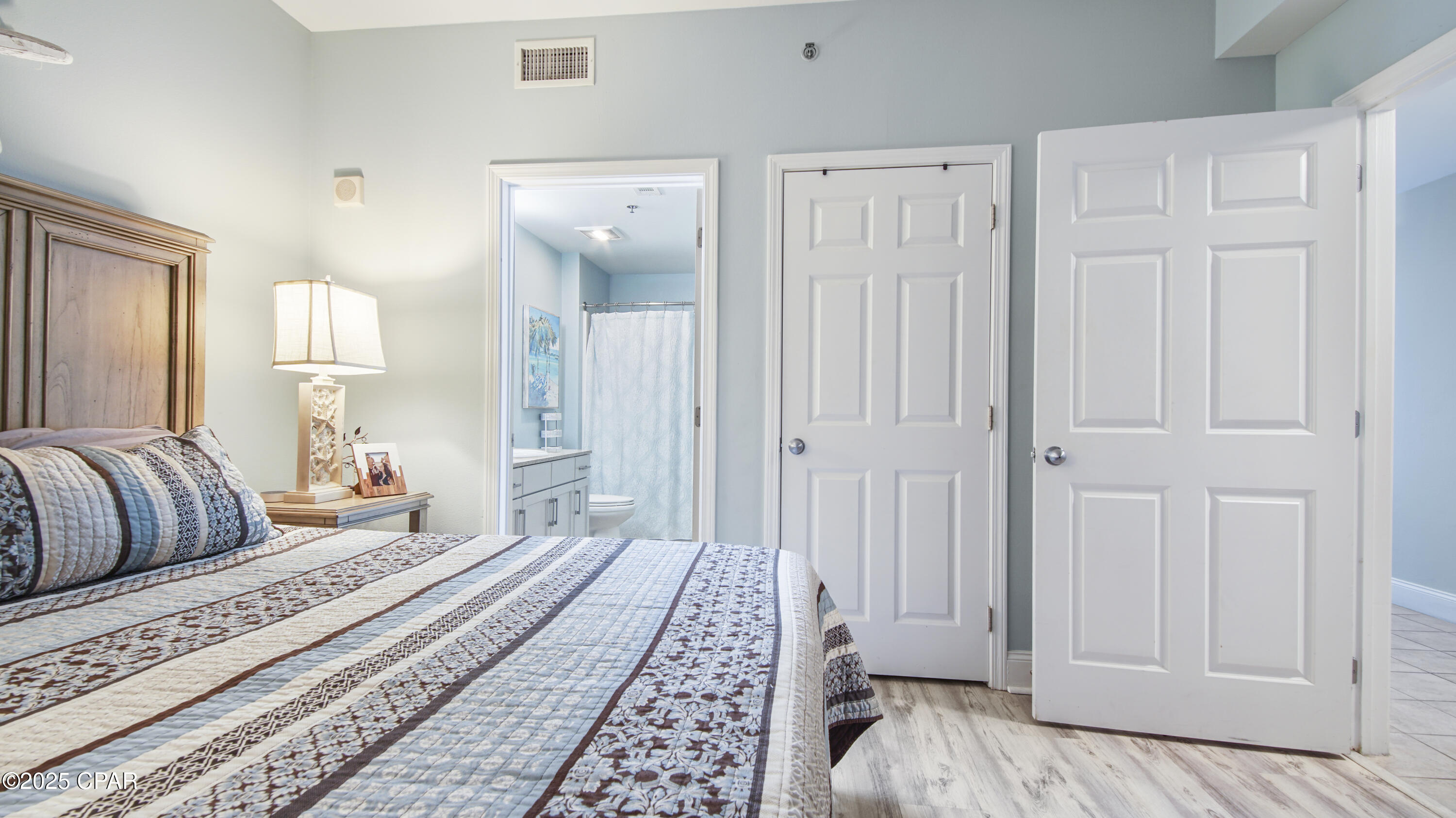 Image 11 For 9902 Thomas 837 Drive 837