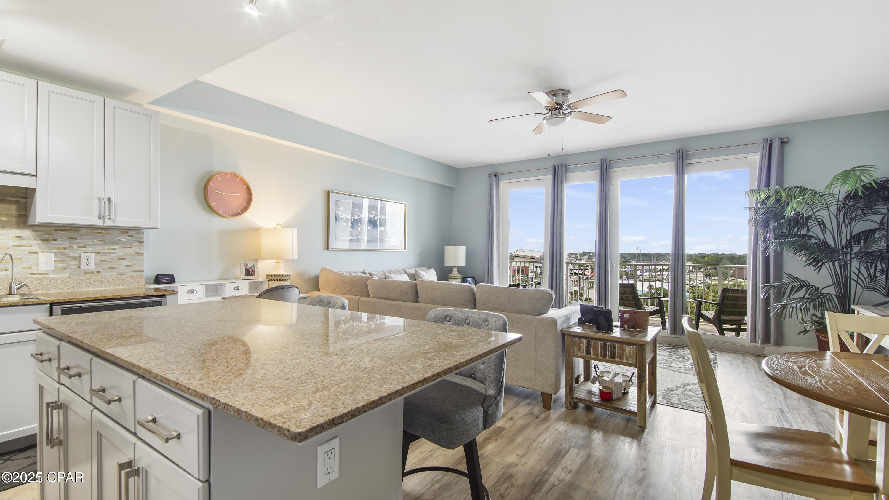 Image 2 For 9902 Thomas 837 Drive 837