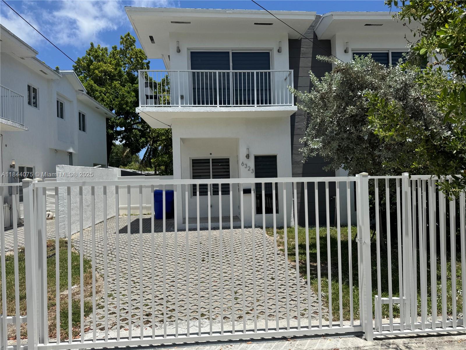 Property photo # 6