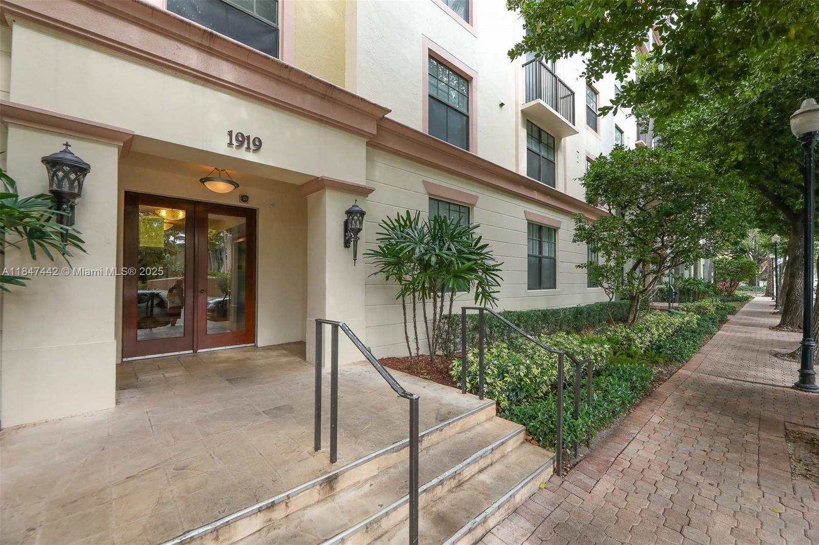 Property photo # 4