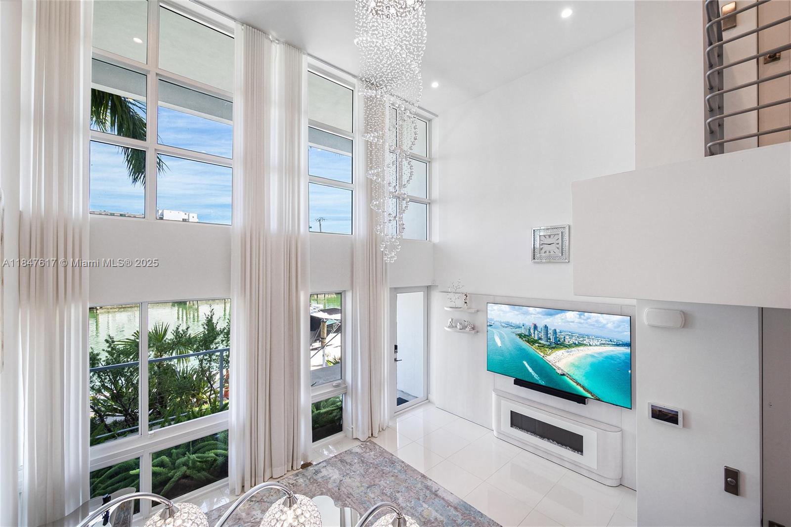 Property photo # 0