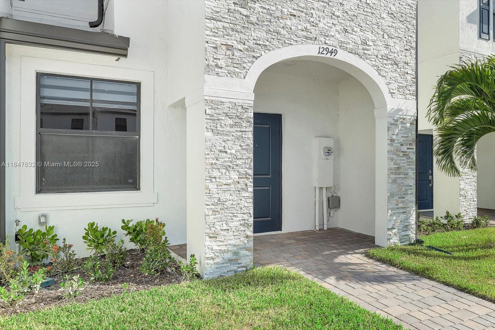 Property photo # 2