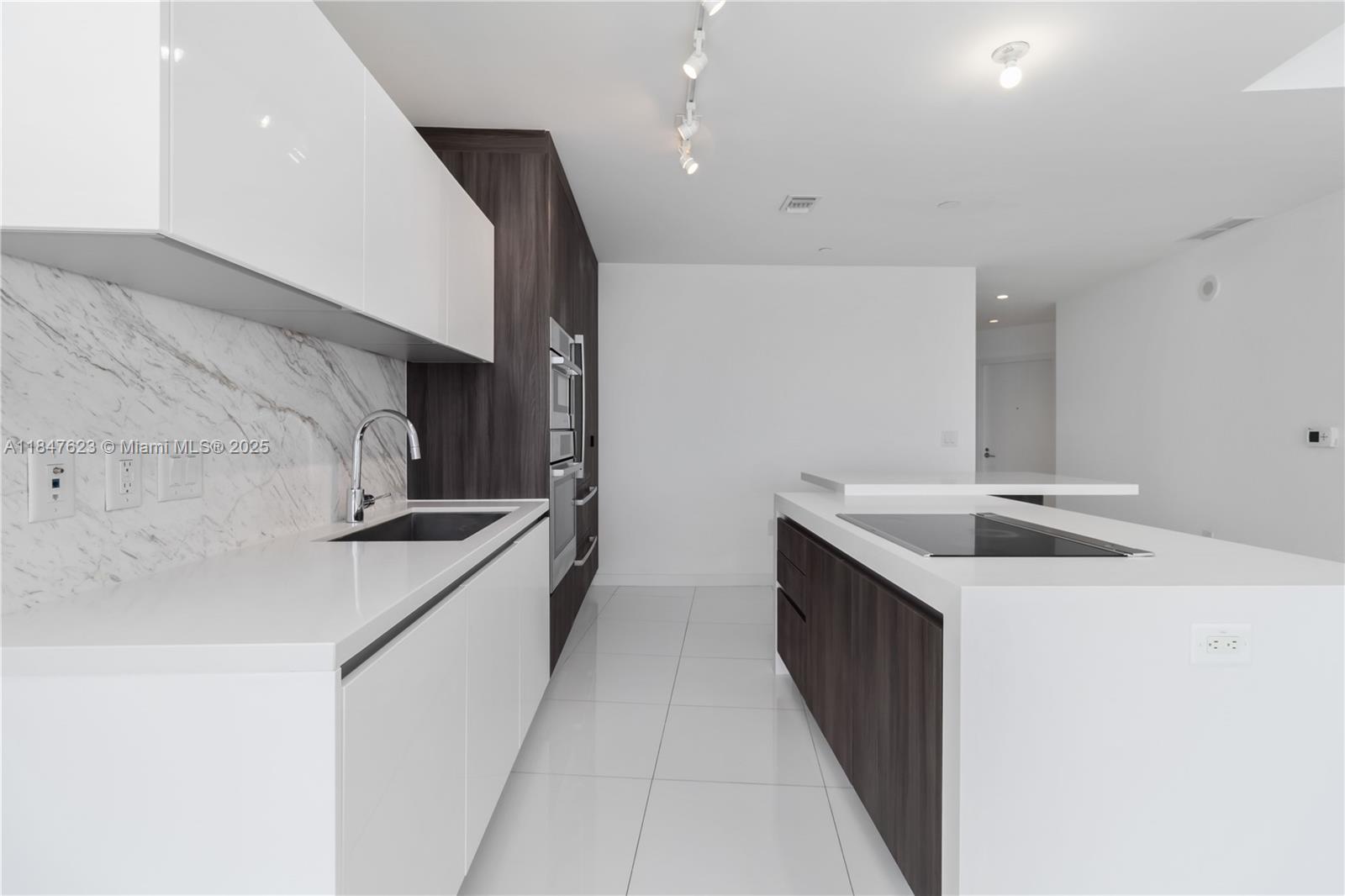 851 NE 1st Ave #4104, Miami FL 33132