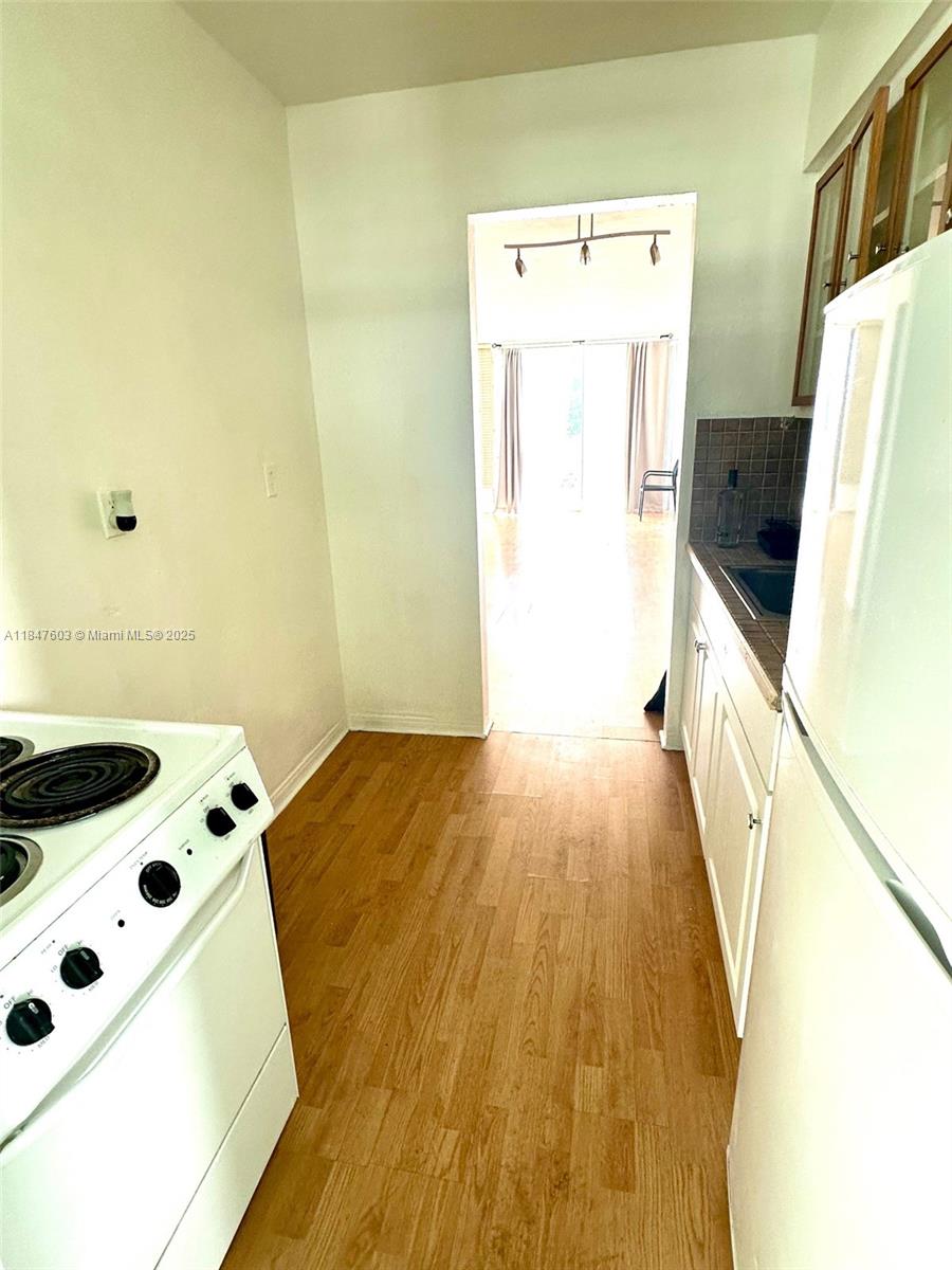 Property photo # 4