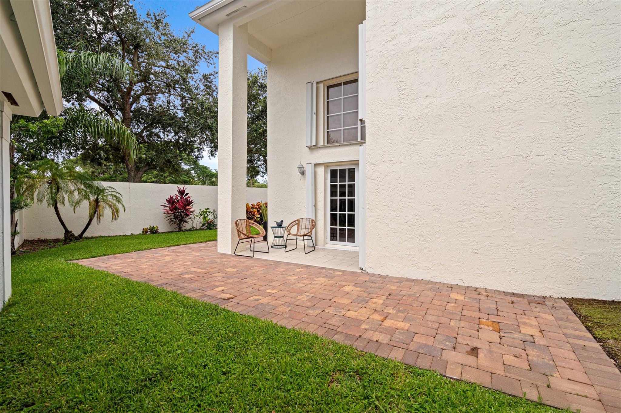 Image to showcase the property located at 8 Governors Ct