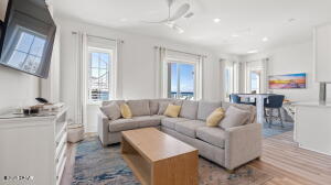 Listing photo id 10 for 13651 Front Beach Road