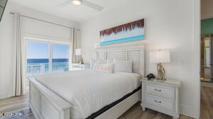 Listing photo id 33 for 13651 Front Beach Road