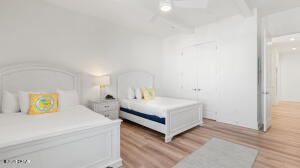 Listing photo id 39 for 13651 Front Beach Road