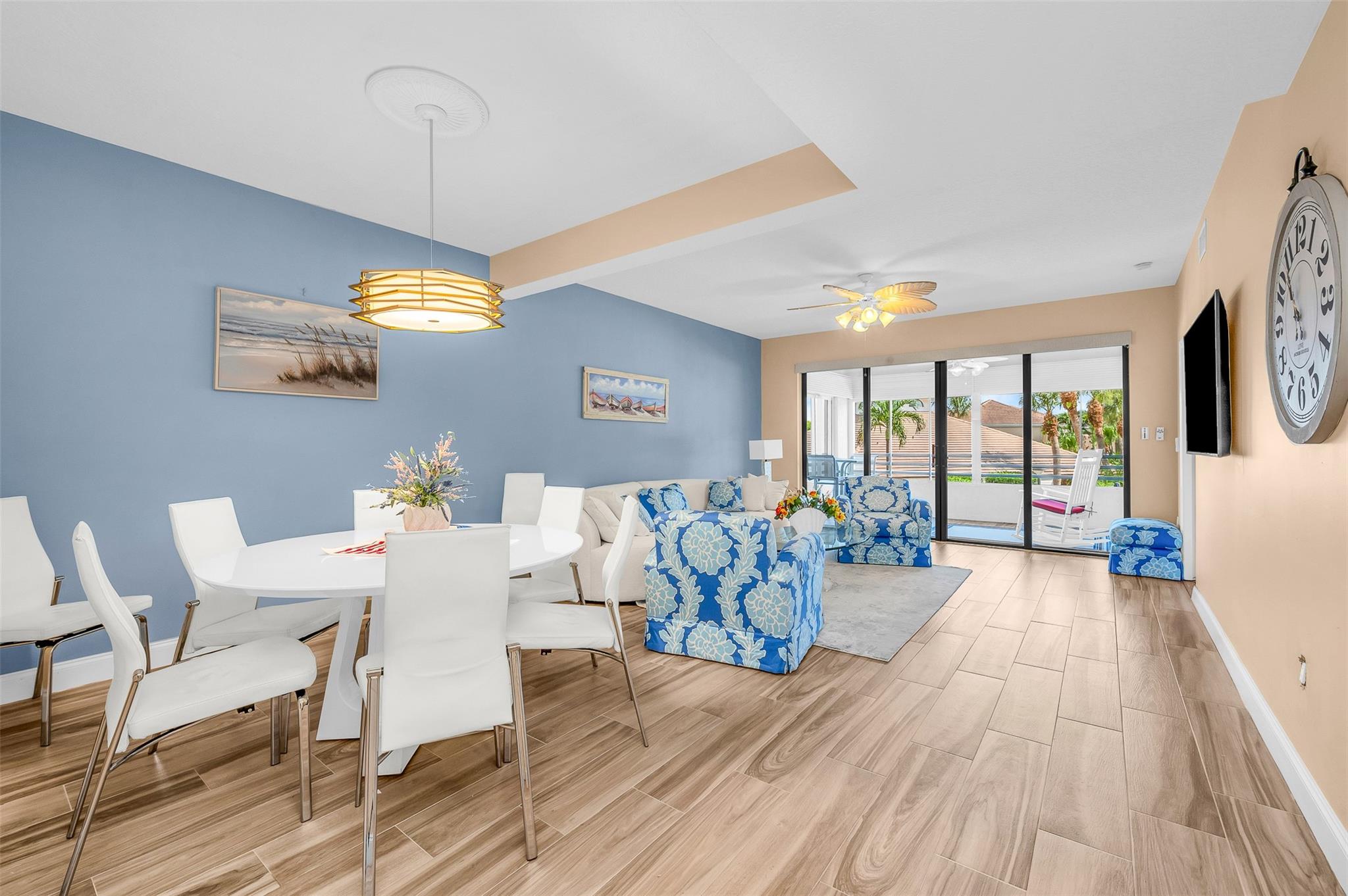 Image to showcase the property located at 827 Oak Harbour Drive 827