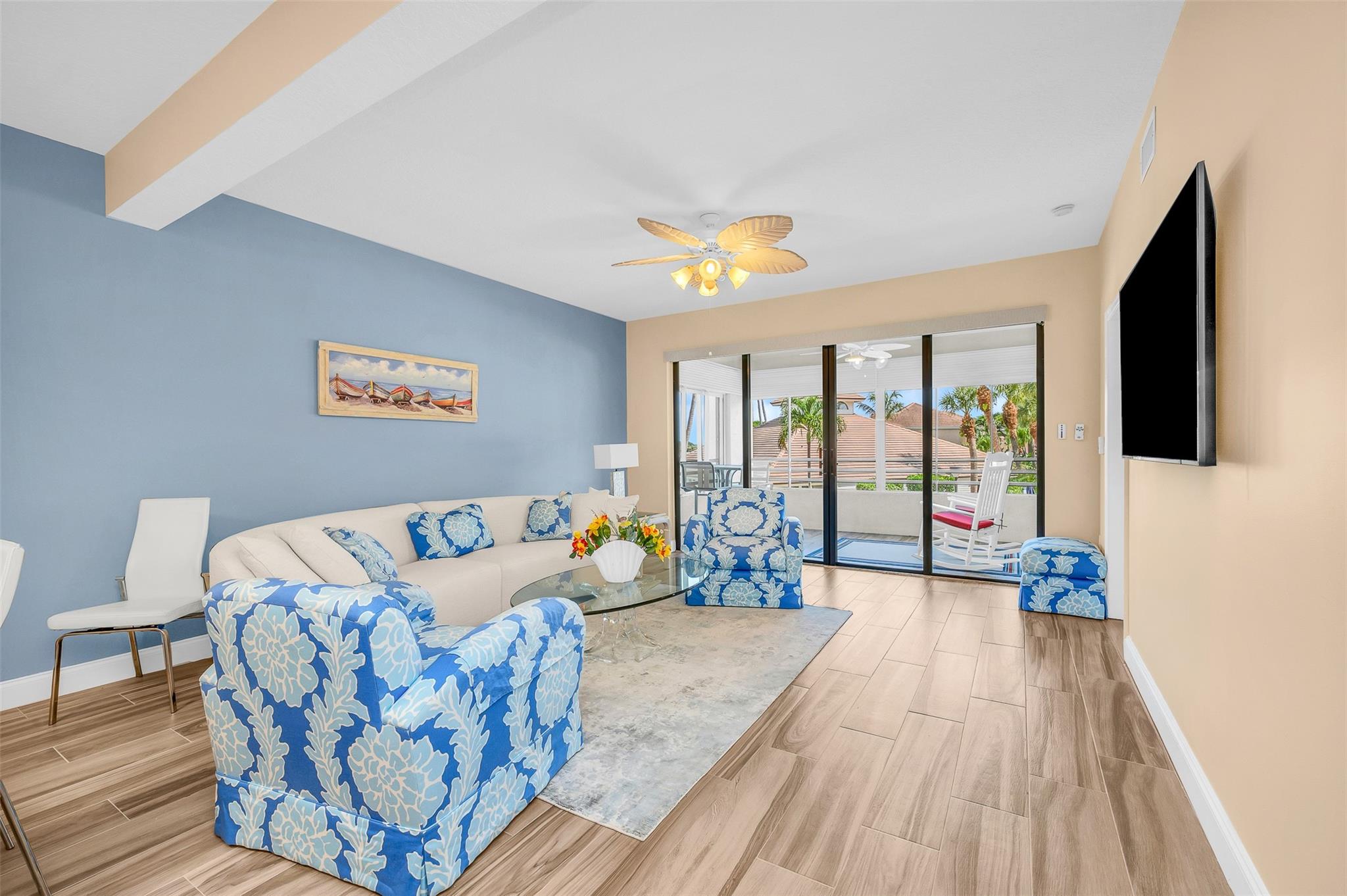 Image to showcase the property located at 827 Oak Harbour Drive 827