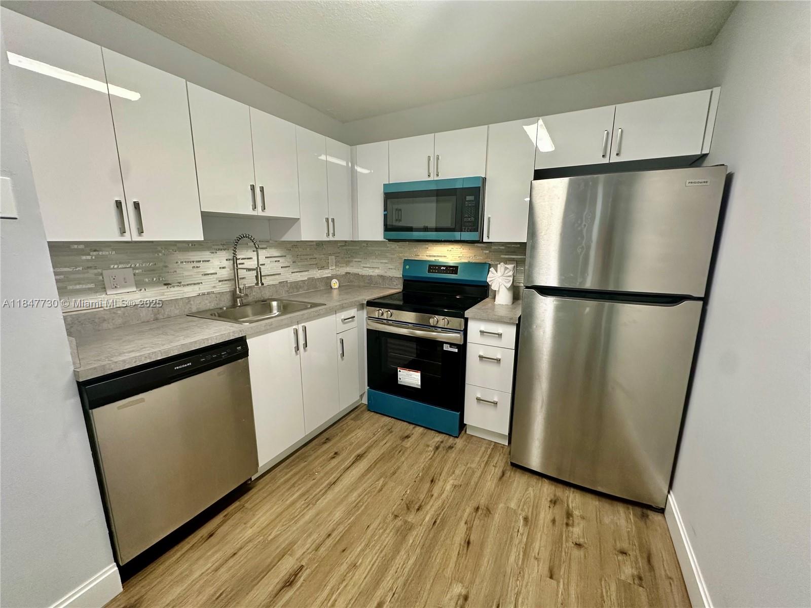 Property photo # 4