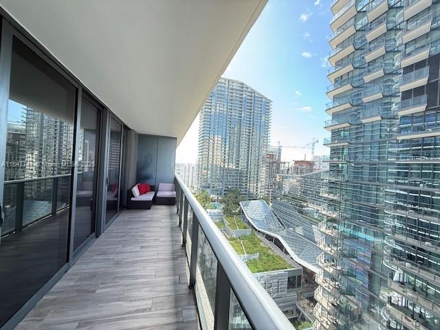 Condo for Rent in Miami, FL
