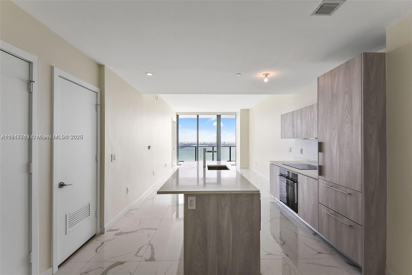 480 NE 31st St #4003, Miami FL 33137
