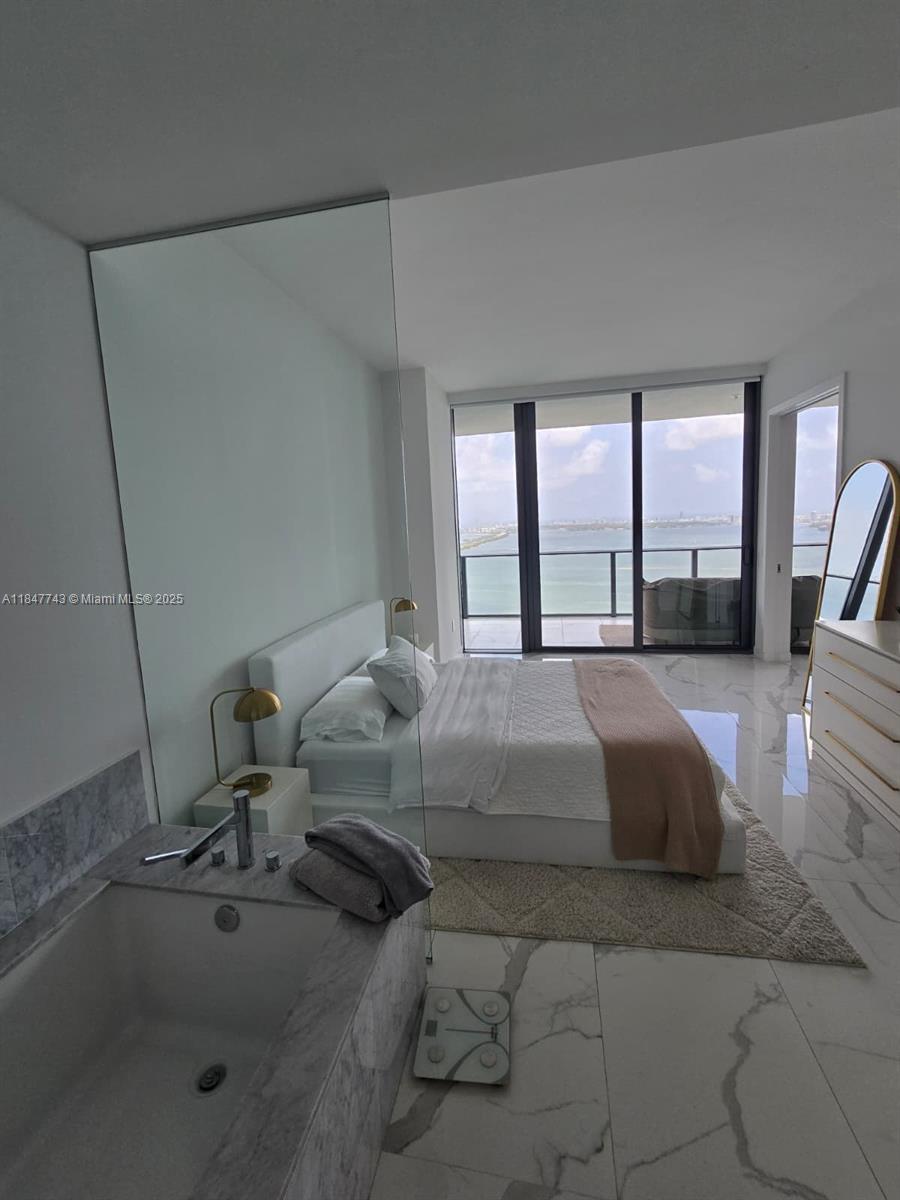 480 NE 31st St #4003, Miami FL 33137